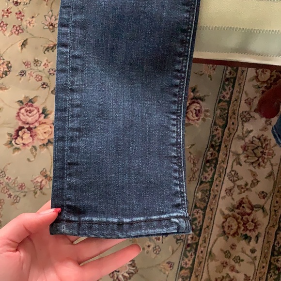 Express Jeans - Picture 2 of 5